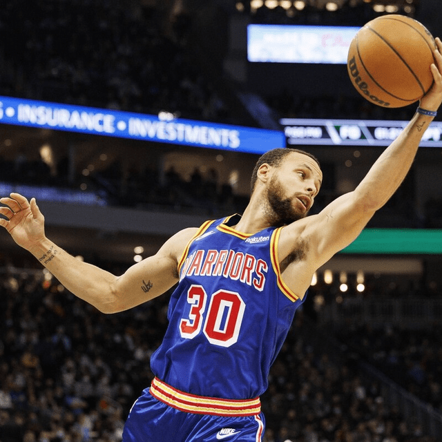 开云体育-包含赛前尼斯调整名单以备全明星赛；复出首秀环节打磨；悬念犹存；控场能力受关注的词条