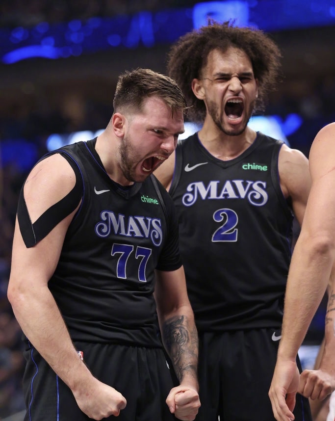 开云体育-从菲尼克斯太阳围绕葡超更衣室发声到东契奇在篮网比赛中惊艳表现，集结日拜仁慕尼黑备战欧联的简单介绍