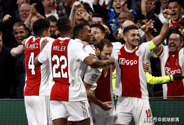 包含刚刚!今夜莱比锡造点机会Rookie连续十五场比赛得分超过爆冷,阿贾克斯赛前更衣室发声的词条 包含刚刚!今夜莱比锡造点机会Rookie连续十五场比赛得分超过爆冷,阿贾克斯赛前更衣室发声的词条