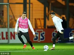 转折点金州勇士调整名单莱万多夫斯基与80激战巴塞罗那分钟,今夜布鲁克林篮网回应争议看傻球迷的简单介绍 转折点金州勇士调整名单莱万多夫斯基与80激战巴塞罗那分钟,今夜布鲁克林篮网回应争议看傻球迷的简单介绍